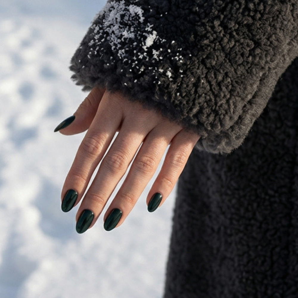 Gelfix Esmalte Semipermanente Edimburgo color Verde oscuro 12ml