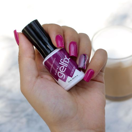 Katai Gelfix Esmalte de Gel Caracas Color Magenta