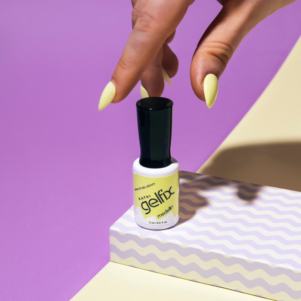 Katai Gelfix Esmalte Semipermanente Amarillo Pastel Medellin 12ml