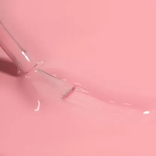 Laca de uñas pastel. Manicura primavera