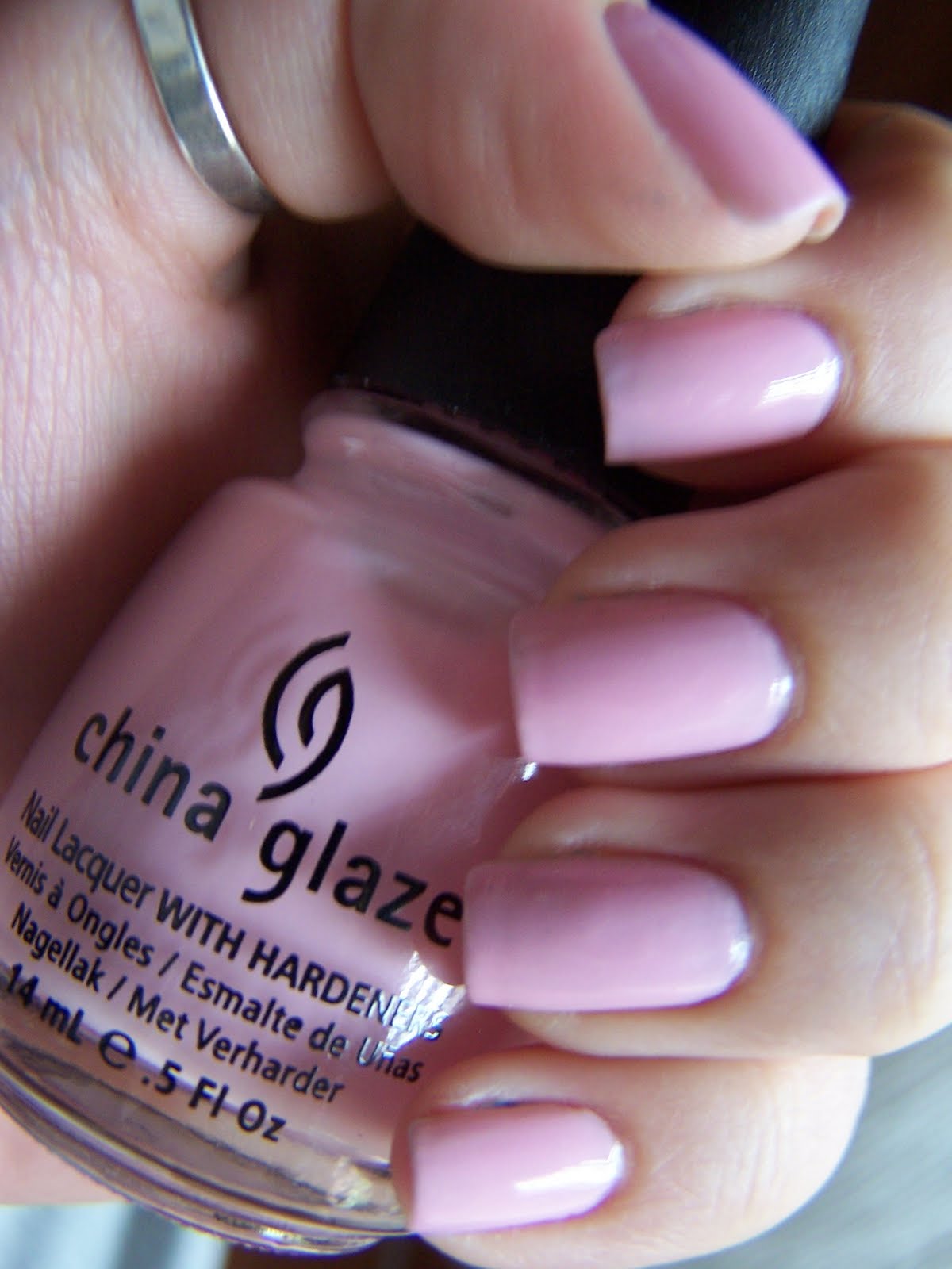 CHINA GLAZE Esmalte uñas GO GO PINK 14ML