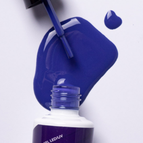 Katai Gelfix Esmalte en Gel Semipermanente Toscana en Tono Morado