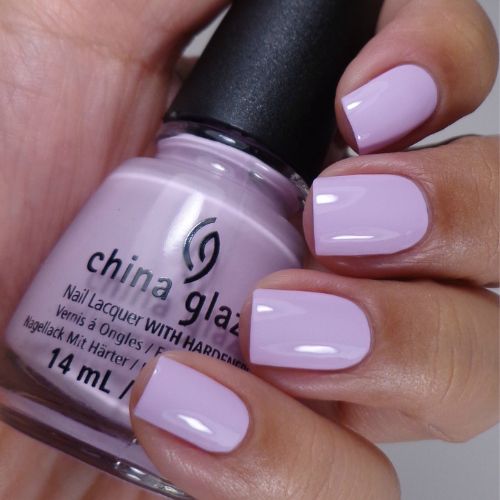 ESMALTE CHINA GLAZE A WALTZ IN THE PARK 14 ml