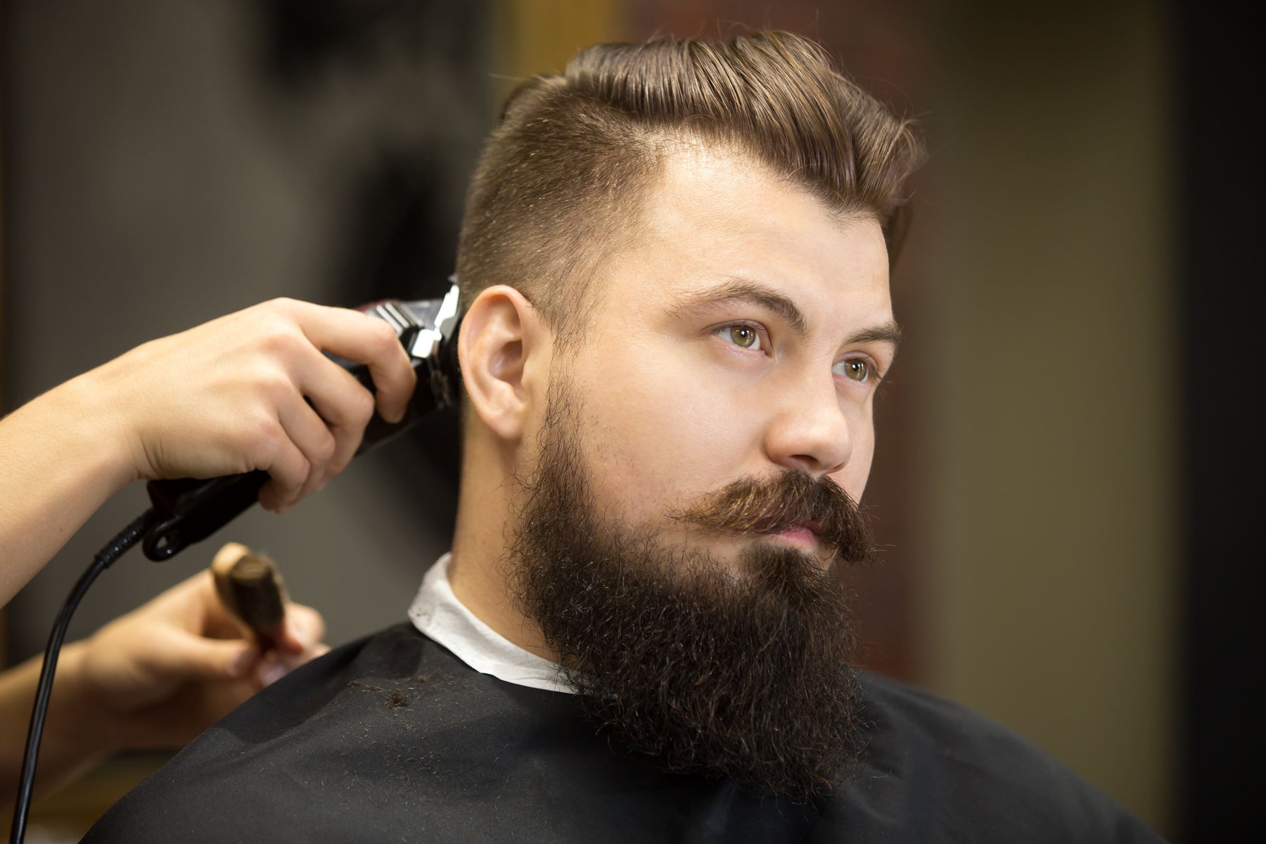 3 peinados masculinos que son tendencia en 2020 y cómo conseguirlos
